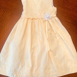 Charming Gingham Yellow White Kids Dress with Floral Accent 24 Months